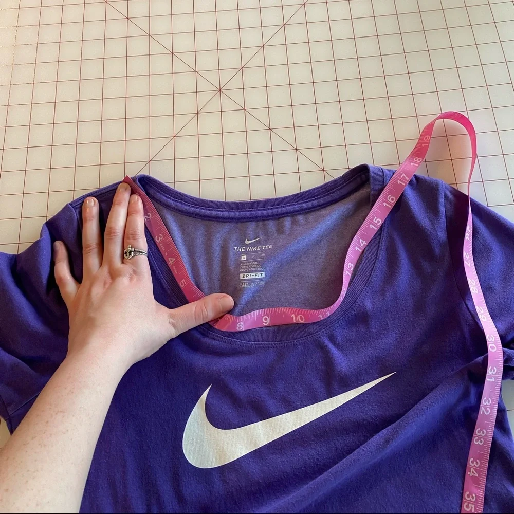 Nike purple and white just do it size small S short sleeve casual workout